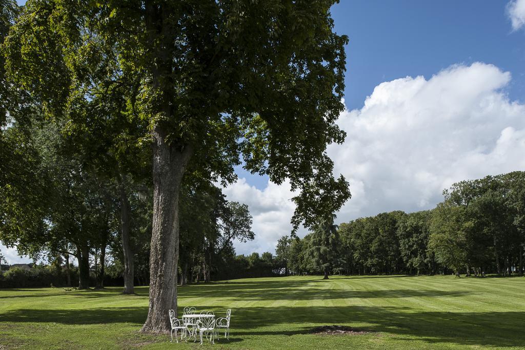 Chateau De Planchevienne มันญีกูร์ ภายนอก รูปภาพ